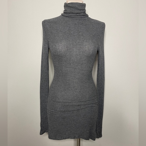 BRANDY MELVILLE HEATHER CHARCOAL GREY SWEATER DRESS - Picture 1 of 6
